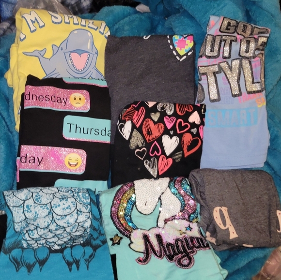 T-Shirts Bundle of 8 Big Girls Size Large 10-12 - Picture 2 of 7